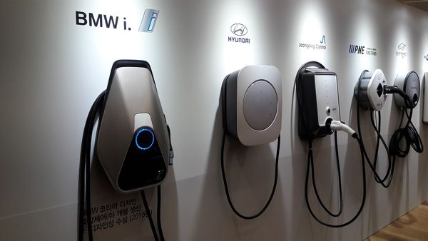 Ładowarki mobilne EV – najnowocześniejsze rozwiązania dla Twojego samochodu